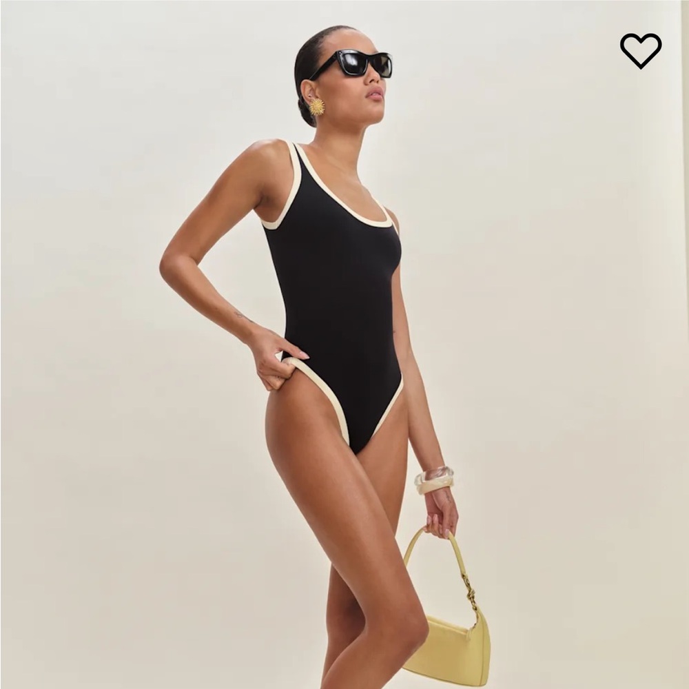 Reformation Joy One Piece Swimsuit Black - Size S